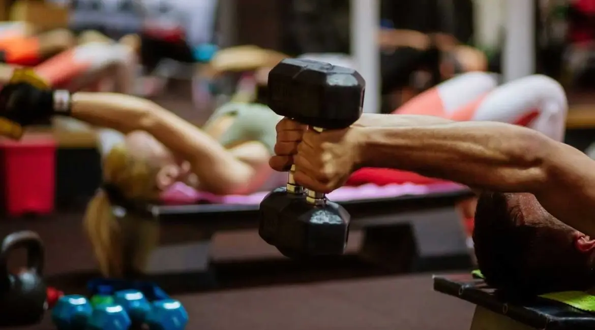 Hanteltraining Leistungssteigerung mit IHHT-Höhentraining